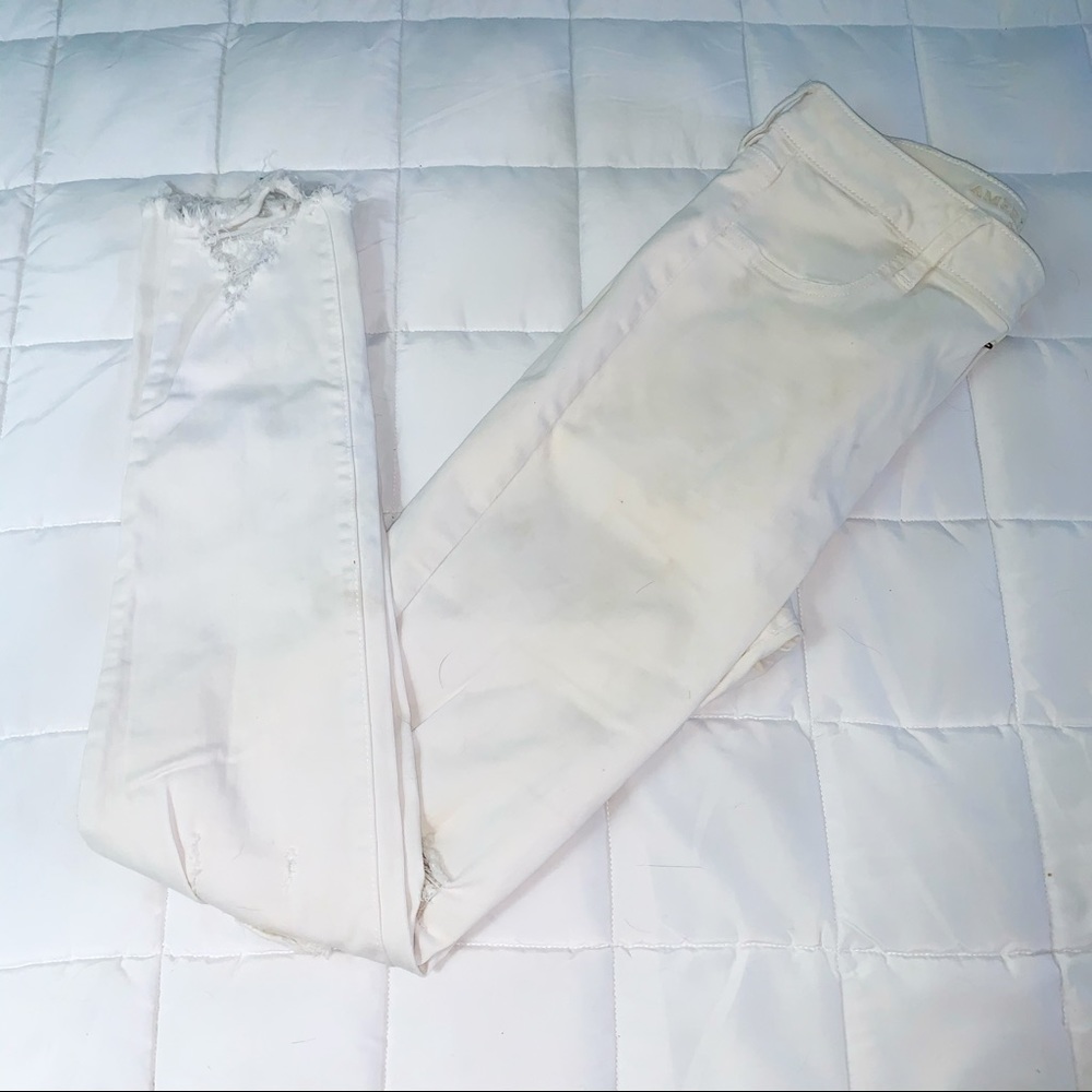 High-Waist Distressed White Skinny Jeans